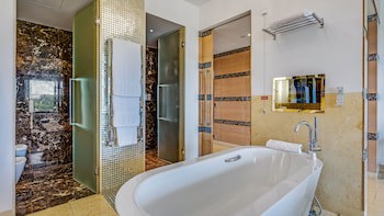 Conrad Algarve