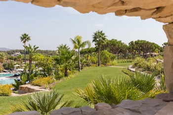 Conrad Algarve