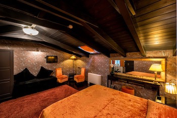 Maison Grecque