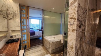 Jw Marriott Hotel Chandigarh