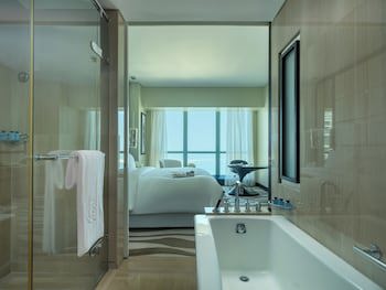 Sofitel Abu Dhabi Corniche galeri fotoğrafı