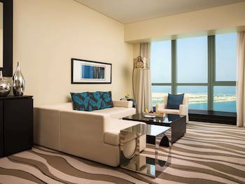 Sofitel Abu Dhabi Corniche galeri fotoğrafı