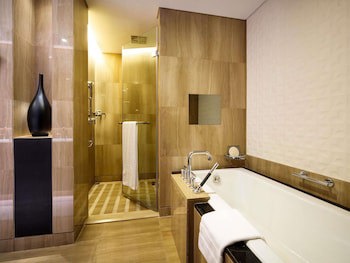 Sofitel Abu Dhabi Corniche galeri fotoğrafı