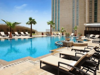 Sofitel Abu Dhabi Corniche galeri fotoğrafı