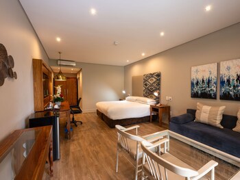 Anew Resort Hunters Rest Rustenburg