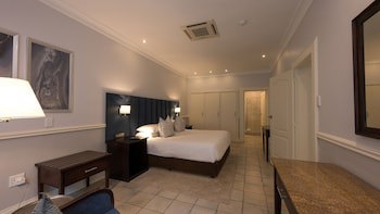 Anew Resort Hunters Rest Rustenburg