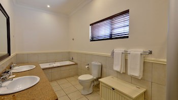 Anew Resort Hunters Rest Rustenburg