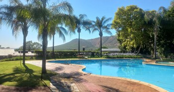 Anew Resort Hunters Rest Rustenburg