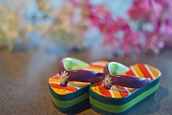 Two Sandals By The Sea Inn - B&B