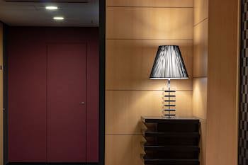 E Hotel Higashi Shinjuku
