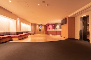 E Hotel Higashi Shinjuku