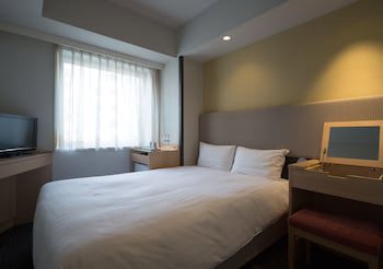 E Hotel Higashi Shinjuku