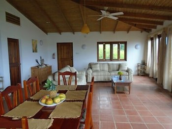 Cabier Ocean Lodge