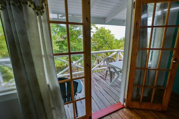 Cabier Ocean Lodge