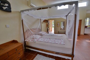 Cabier Ocean Lodge