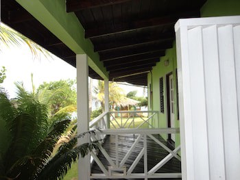 Cabier Ocean Lodge