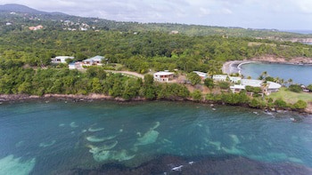 Cabier Ocean Lodge
