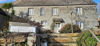 Degembris Farmhouse