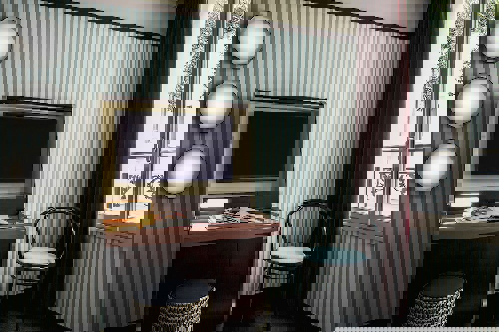 Hotel du Rond-Point des Champs-Elysees