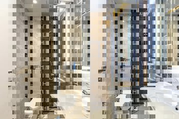 Seraglio Hotel & Suites