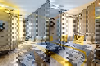 Seraglio Hotel & Suites