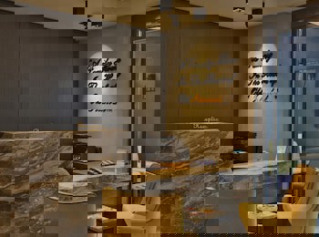 Seraglio Hotel & Suites