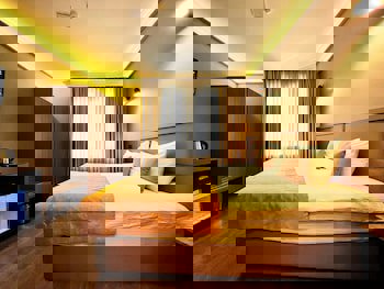 Seraglio Hotel & Suites