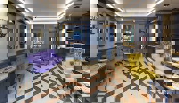 Seraglio Hotel & Suites