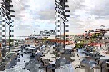 Seraglio Hotel & Suites