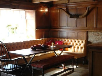 The White Horse Inn