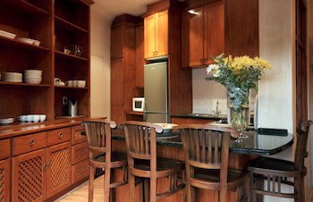 A Smart Stay Apartments