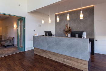 Jetpark Hotel Hamilton Airport