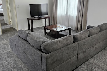 Jetpark Hotel Hamilton Airport