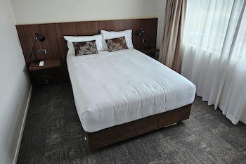 Jetpark Hotel Hamilton Airport