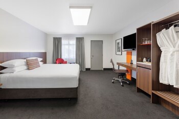 Jetpark Hotel Hamilton Airport