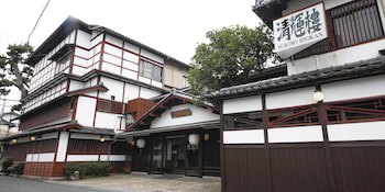 Seikiro Ryokan Historical Museum Hotel