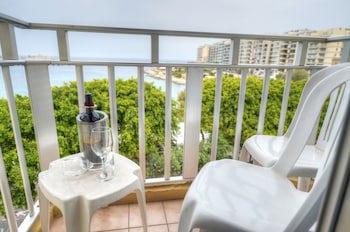 Carlton Hotel