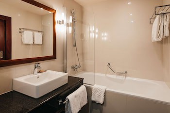 Doubletree By Hilton Bratislava