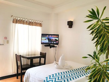 Grand Blue Beach Hotel