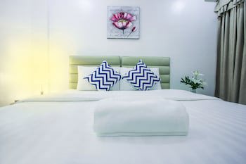 Grand Blue Beach Hotel