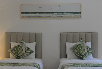 Grand Blue Beach Hotel