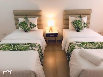 Grand Blue Beach Hotel