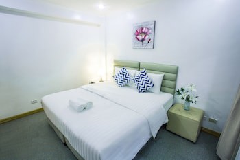 Grand Blue Beach Hotel