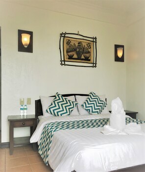 Grand Blue Beach Hotel
