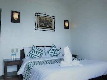 Grand Blue Beach Hotel