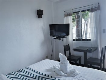 Grand Blue Beach Hotel
