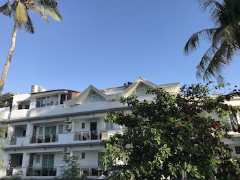 Grand Blue Beach Hotel
