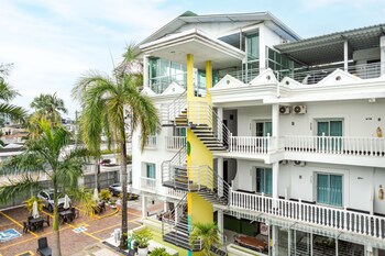 Hotel Manantial