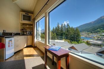 Four Seasons Motel