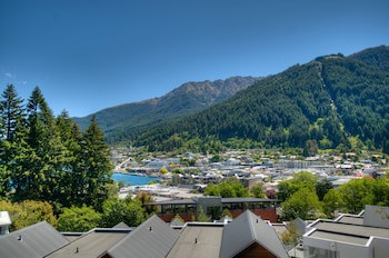Four Seasons Motel